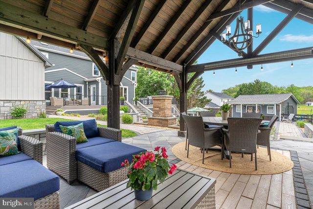 37440 WHITACRE LN, Purcellville, VA 20132