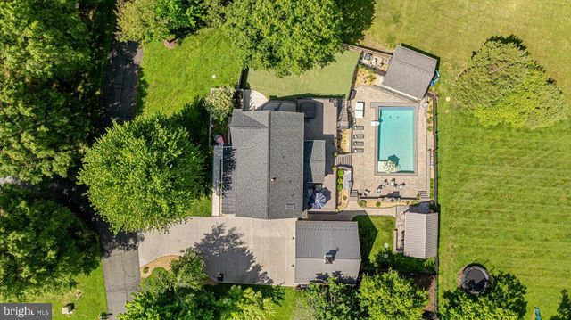 37440 WHITACRE LN, Purcellville, VA 20132