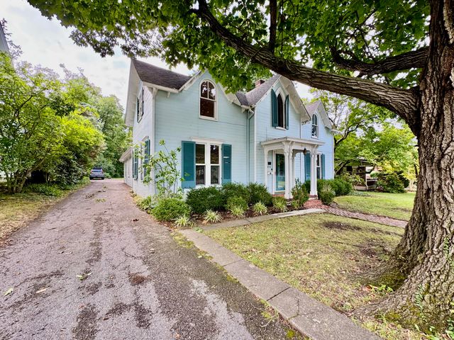 454 W Lexington Avenue, Danville, KY 40422
