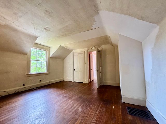 454 W Lexington Avenue, Danville, KY 40422
