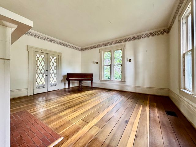 454 W Lexington Avenue, Danville, KY 40422