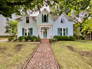 454 W Lexington Avenue, Danville, KY 40422