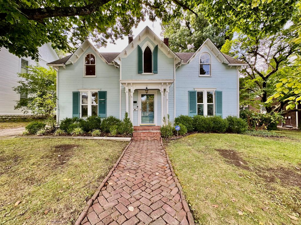 454 W Lexington Avenue, Danville, KY 40422