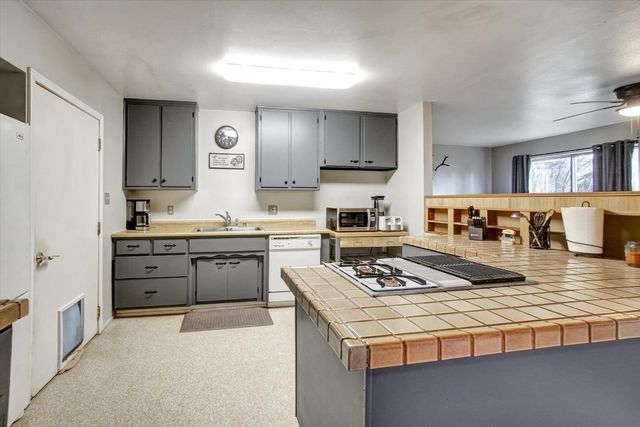 4894 Marshall Rd, Garden Valley, CA 95633