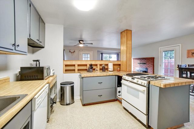 4894 Marshall Rd, Garden Valley, CA 95633