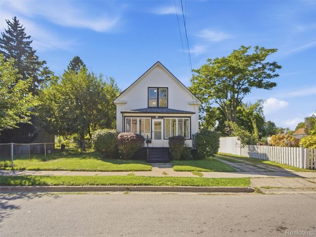25 Lincoln Street, Pontiac, MI 48341