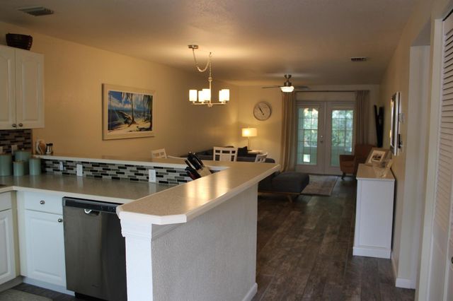 1181 Carlton Court 106, Fort Pierce, FL 34949