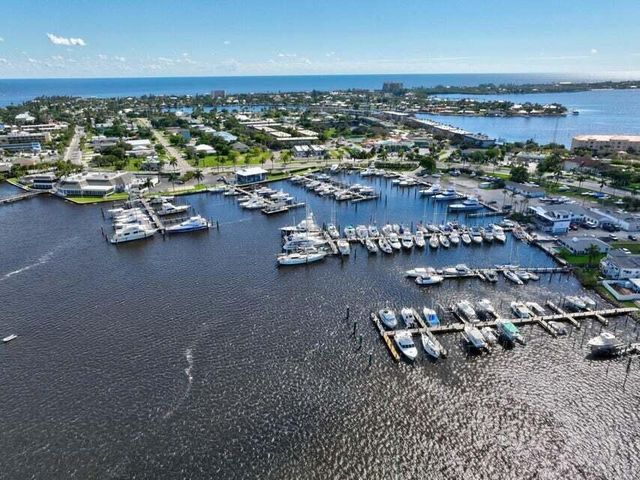1181 Carlton Court 106, Fort Pierce, FL 34949