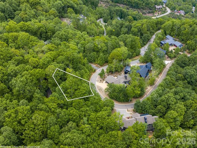 11 Crockett Ridge Road, Black Mountain, NC 28711