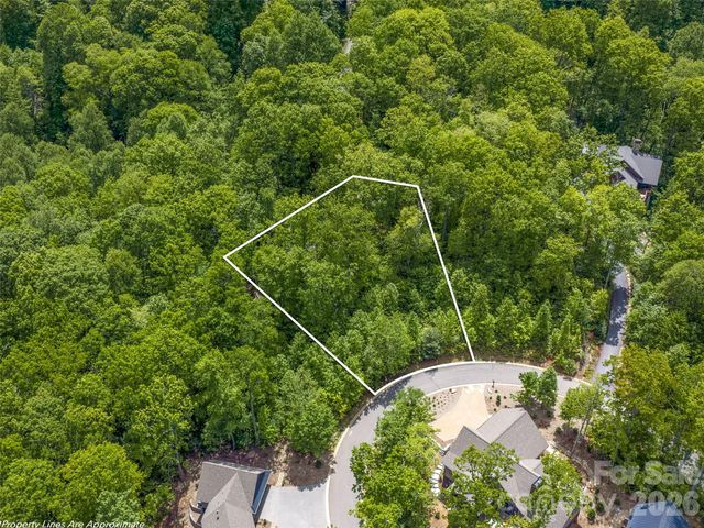 11 Crockett Ridge Road, Black Mountain, NC 28711