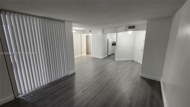 8205 SW 152nd Avenue F105, Miami, FL 33193