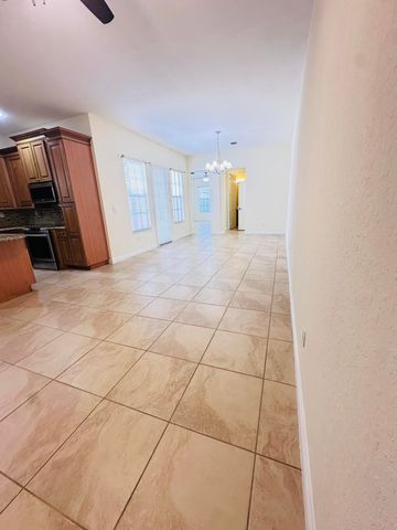 8296 NW 9th Avenue, Boca Raton, FL 33487