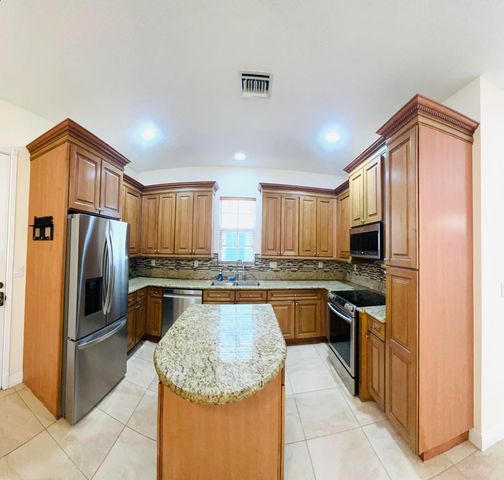 8296 NW 9th Avenue, Boca Raton, FL 33487