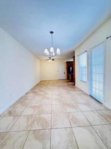 8296 NW 9th Avenue, Boca Raton, FL 33487