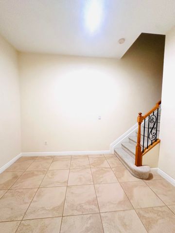8296 NW 9th Avenue, Boca Raton, FL 33487