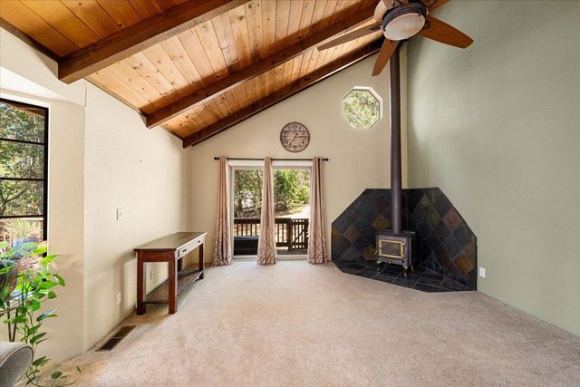 6251 Baywood Ct, Foresthill, CA 95631