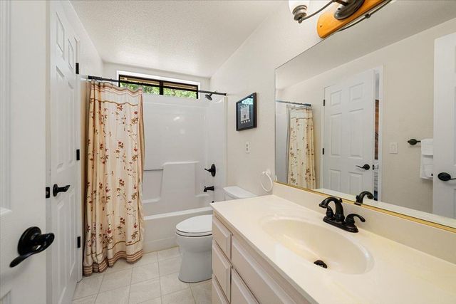 6251 Baywood Ct, Foresthill, CA 95631