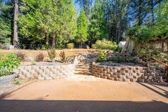 6251 Baywood Ct, Foresthill, CA 95631
