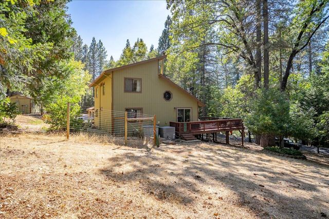 6251 Baywood Ct, Foresthill, CA 95631