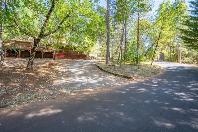 6251 Baywood Ct, Foresthill, CA 95631