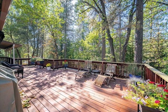 6251 Baywood Ct, Foresthill, CA 95631