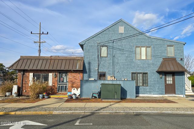1605 Grand Central Avenue 1, Lavallette, NJ 08735