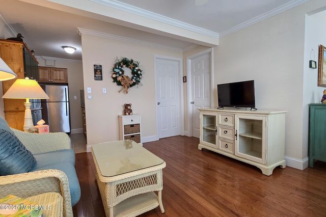 1605 Grand Central Avenue 1, Lavallette, NJ 08735