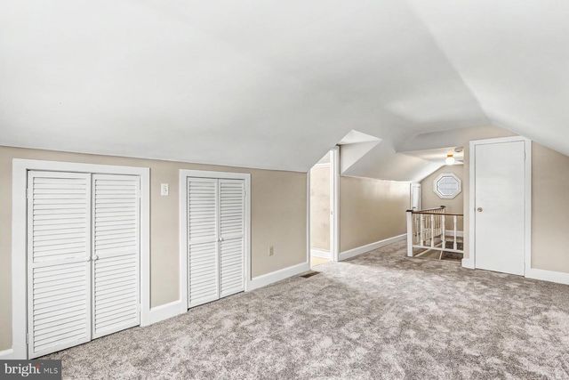 7 S GEORGE ST, Mechanicsburg, PA 17055