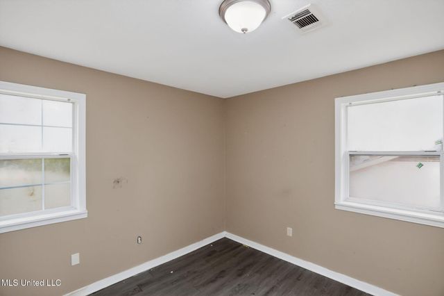 2815 Tara Road, Jackson, MS 39212