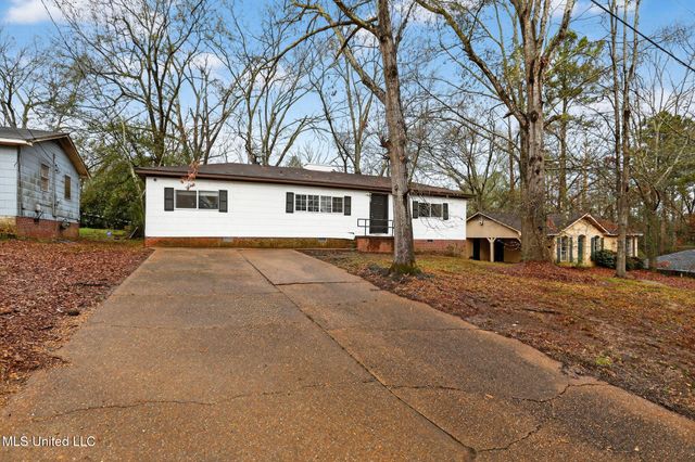 2815 Tara Road, Jackson, MS 39212