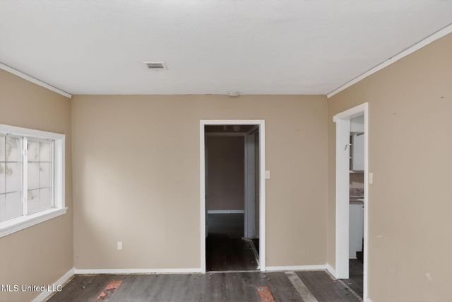 2815 Tara Road, Jackson, MS 39212