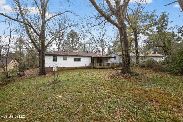 2815 Tara Road, Jackson, MS 39212