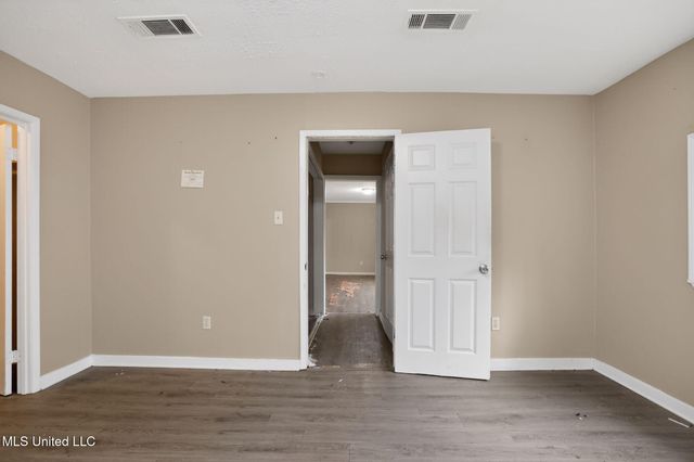 2815 Tara Road, Jackson, MS 39212