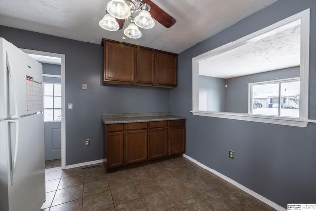 7420 S 72nd Street, La Vista, NE 68128