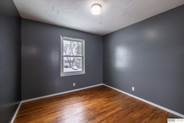 7420 S 72nd Street, La Vista, NE 68128