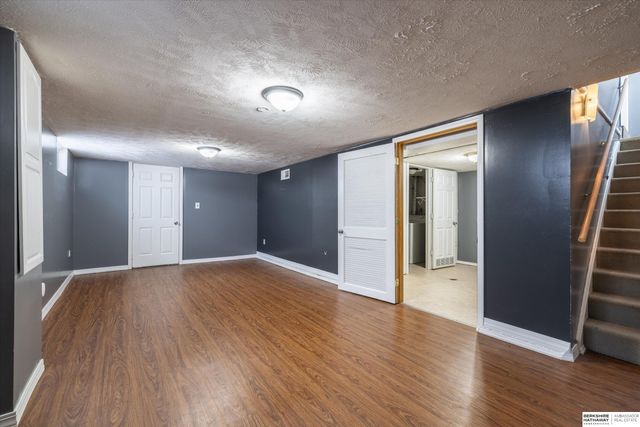 7420 S 72nd Street, La Vista, NE 68128