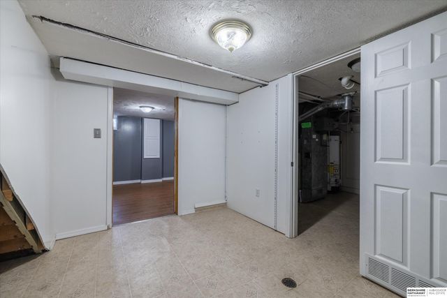 7420 S 72nd Street, La Vista, NE 68128