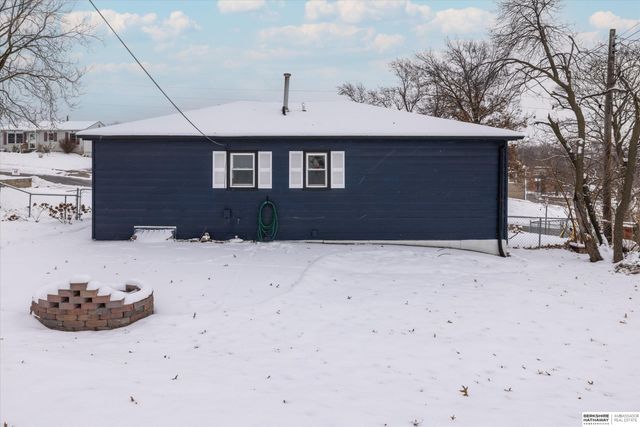 7420 S 72nd Street, La Vista, NE 68128