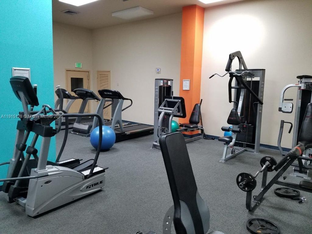 301 174th St 1503, Sunny Isles Beach, FL 33160