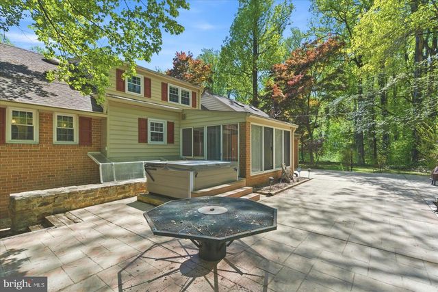 13904 BLENHEIM RD N, Phoenix, MD 21131