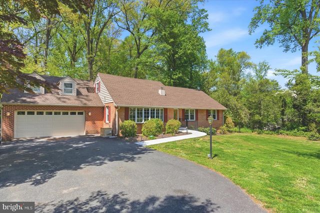 13904 BLENHEIM RD N, Phoenix, MD 21131