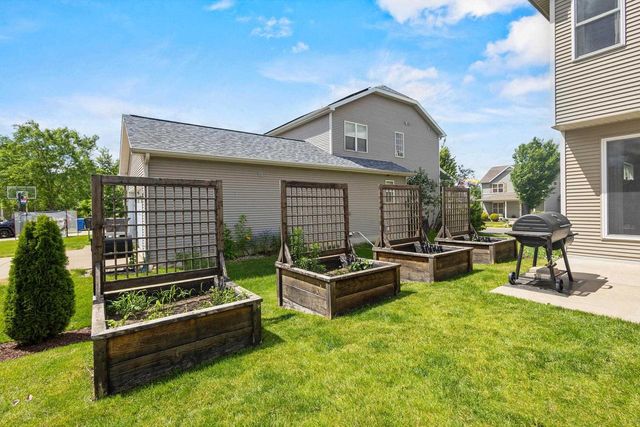 6111 Windmill Way, Mcfarland, WI 53558