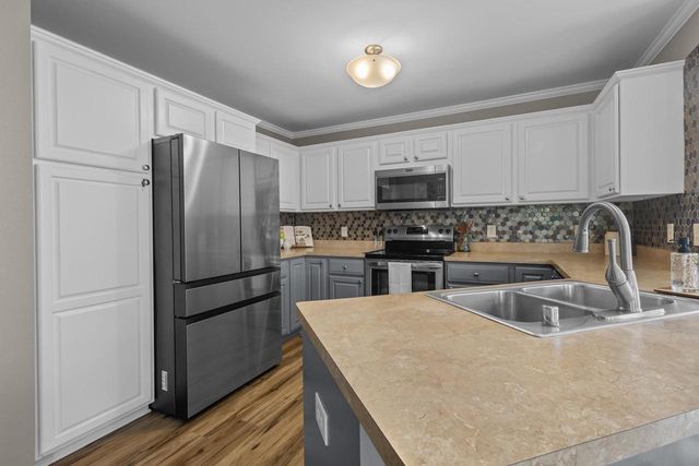 6111 Windmill Way, Mcfarland, WI 53558