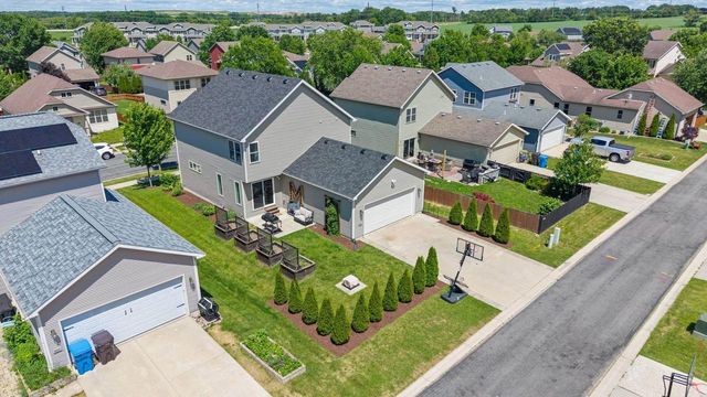 6111 Windmill Way, Mcfarland, WI 53558
