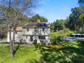 15 Limekiln Road, Redding, CT 06896
