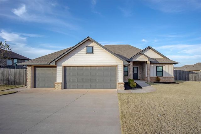 577 Megan Lane, Blanchard, OK 73010