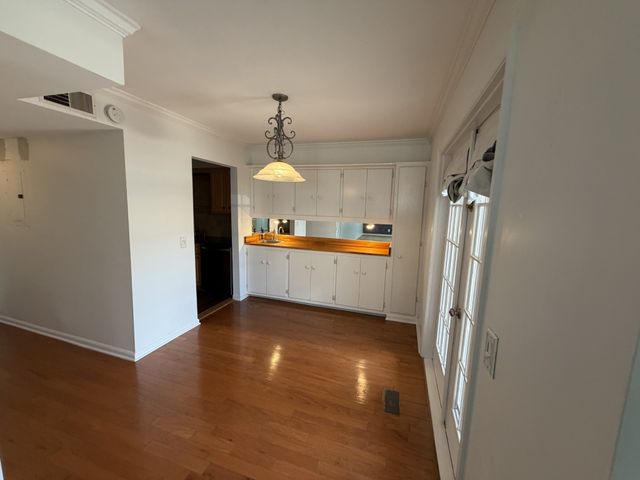 5025 Hillsboro Pike Apt 15P, Nashville, TN 37215