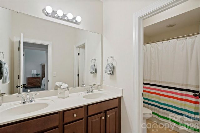 914 Oleander Lane, Waxhaw, NC 28173