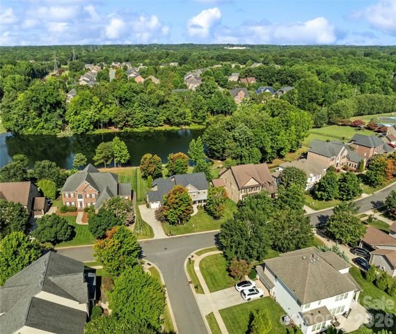 914 Oleander Lane, Waxhaw, NC 28173