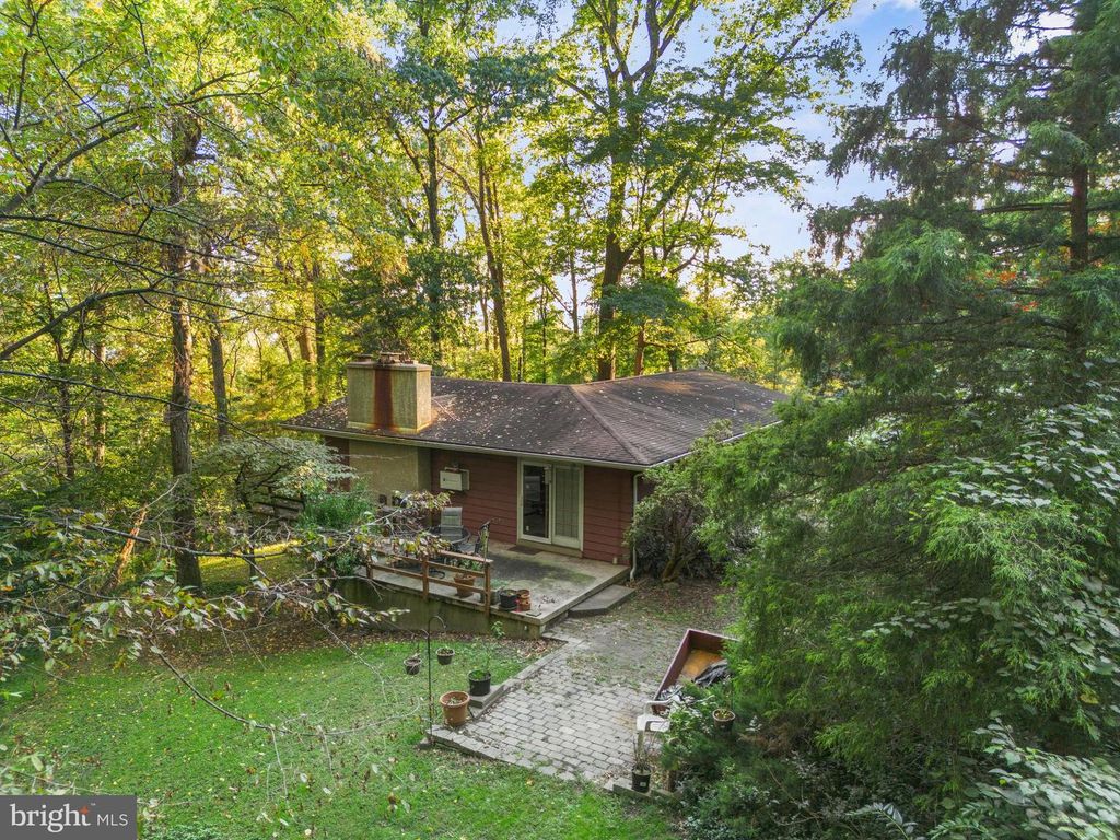 3237 OAKHURST, Center Valley, PA 18034